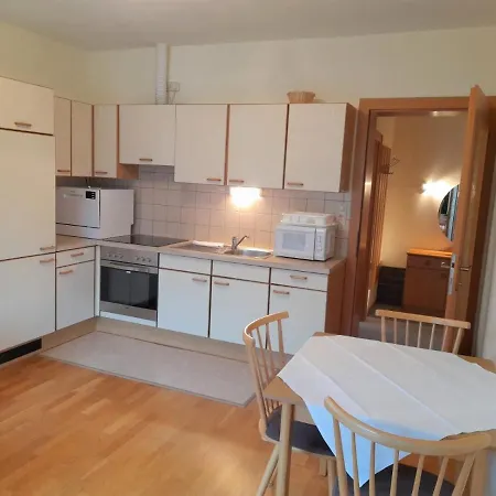 Teichmann Apartment *